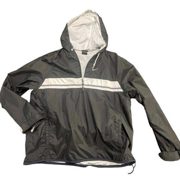 Nike Jackets & Blazers - Nike Vintage Black & White Pullover Track Jacket Unisex Fit, Sz Medium (8/10)